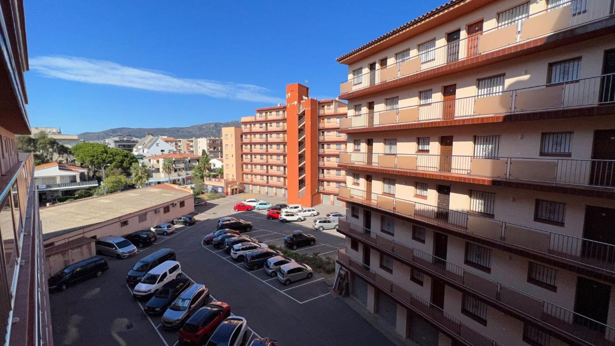 Piso Vista Mar Y Parking En Roses Av-30 Apartment Exterior photo