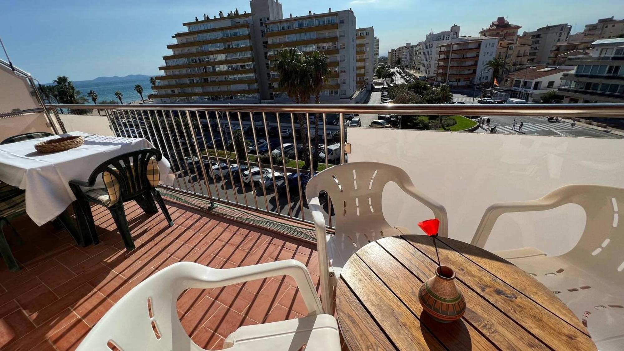 Piso Vista Mar Y Parking En Roses Av-30 Apartment Exterior photo